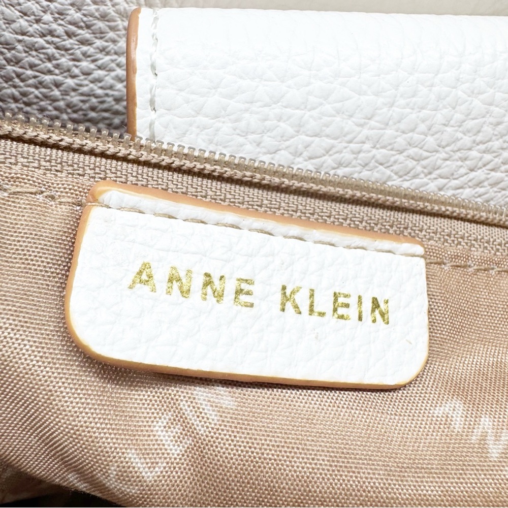 Anne Klein Lion Logo Double Zip Dome Crossbody - Picture 10 of 15